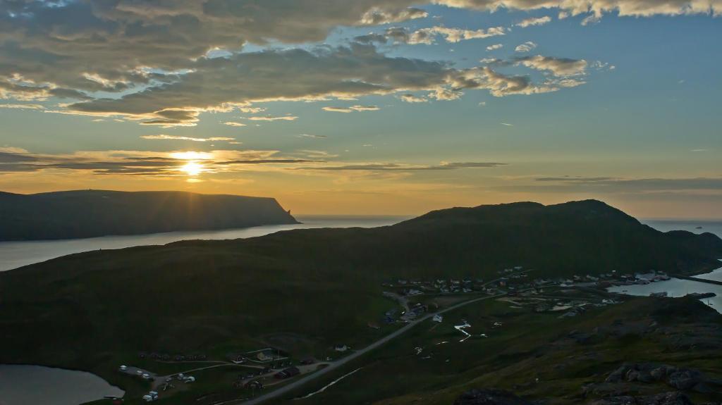 فندق مخيم نوردكاب كارافان أوغ Skarsvåg المظهر الخارجي الصورة